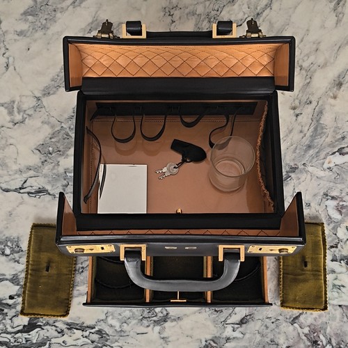 Beautycase pelle nero con - pelle,